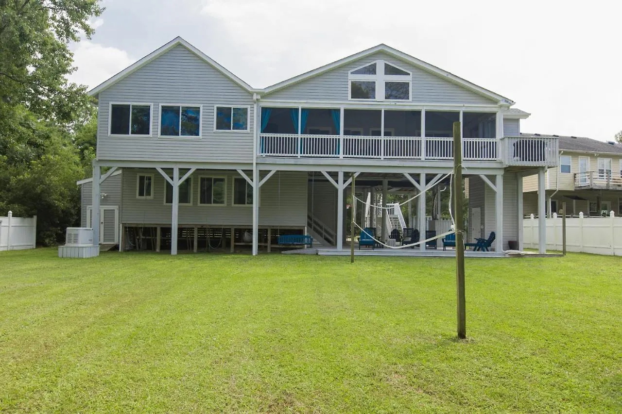 Carefree Villa Virginia Beach
